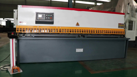 Barre d'acier de recourbement de coupe de fin de machine de cisaillement de tôle 11 kilowatts