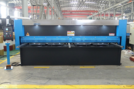 machine hydraulique de guillotine de 8mm pour la machine de cisaillement Qc12k-8x4000 de feuillard